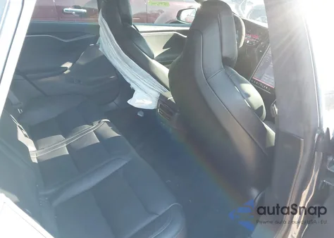 2018 Tesla Model S 100D/75D/P100D from USA, damaged, VIN 5YJSA1E25JF258717